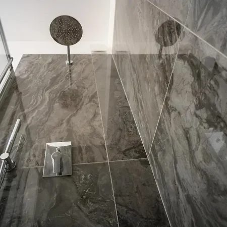 14 Nevoso Palace Appartement *