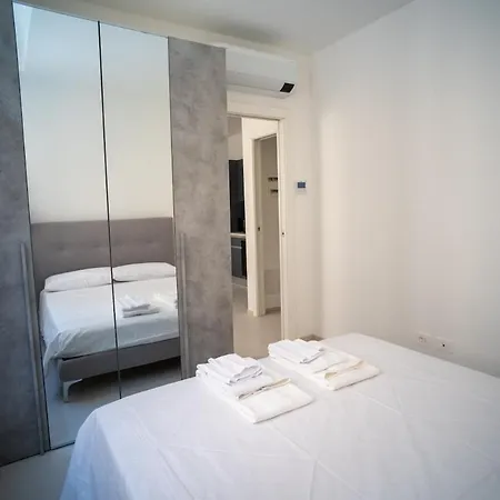 14 Nevoso Palace Lägenhet Milano